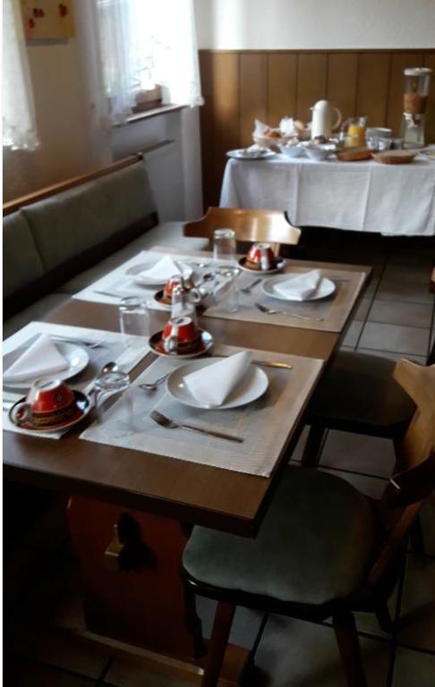 Hotel Sonja Бад Белинген Екстериор снимка