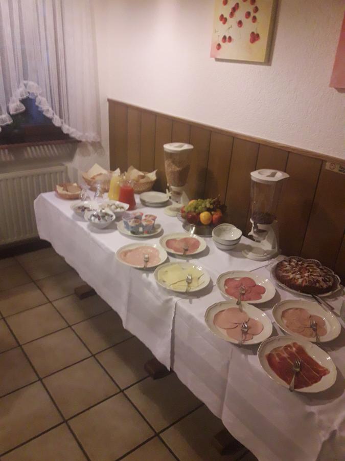 Hotel Sonja Бад Белинген Екстериор снимка